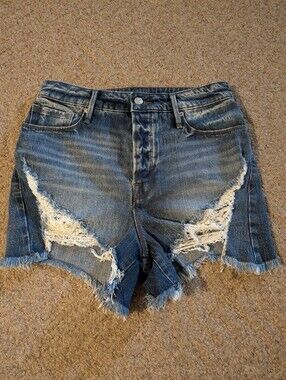 Good American Bombshell Shorts Size 4